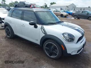 ✅ 2012 MINI Countryman S • VIN: WMWZC5C53CWL61062 • Lot: 42741657. Wystawiony na IAAI z przebiegiem 117 106 mil. Bezpłatny archiwum sprzedaży aukcyjnych z USA i szczegółowy raport historii pojazdu na DreamBid. Zdjęcie 1.