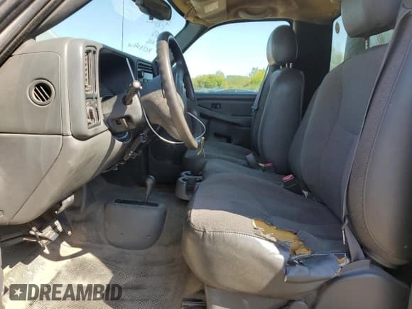 ✅ 2004 GMC Sierra 1500 SLE • VIN: 1GTEK14TX4Z157238 • Лот: 84418625. Опубликован ранее на Copart с пробегом 227 287 миль. Бесплатный доступ к архиву аукционных продаж из США и подробный отчёт об истории автомобиля на DreamBid. Изображение 7.