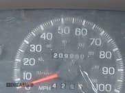 ✅ 1997 Ford Expedition XLT • VIN: 1FMFU18L0VLA37540 • Lot: 41708549. Listed on IAAI with 209,960 mi. Free auction sales archive from the USA and detailed vehicle history report at DreamBid. Image 15.