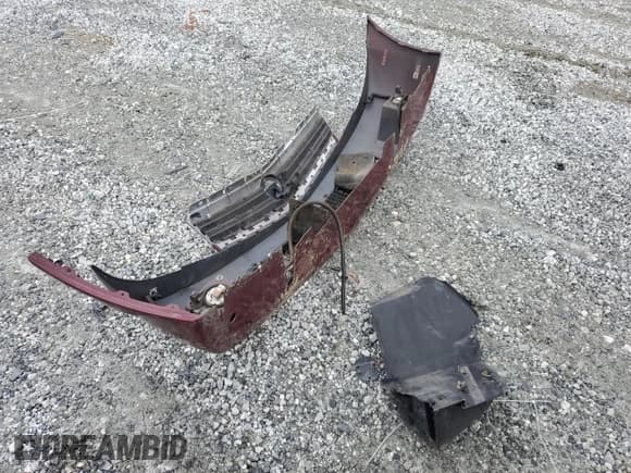 ✅ 2006 Cadillac XLR • VIN: 1G6YV36A465601383 • Лот: 47580635. Опубликован ранее на Copart с пробегом 145 432 миль. Бесплатный доступ к архиву аукционных продаж из США и подробный отчёт об истории автомобиля на DreamBid. Изображение 12.