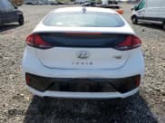 ✅ 2017 Hyundai Ioniq Blue • VIN: KMHC65LC3HU037395 • Lot: 54476255. Wystawiony na Copart z przebiegiem 60 242 mil. Bezpłatny archiwum sprzedaży aukcyjnych z USA i szczegółowy raport historii pojazdu na DreamBid. Zdjęcie 6.
