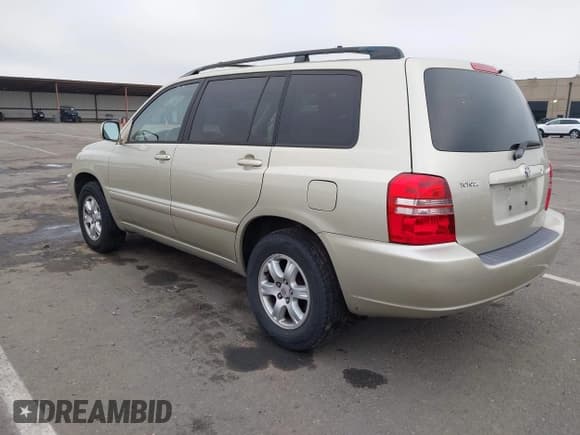 ✅ 2003 Toyota Highlander • VIN: JTEGD21A930054290 • Lot: 43775319. Listed on IAAI with 268,068 mi. Free auction sales archive from the USA and detailed vehicle history report at DreamBid. Image 3.
