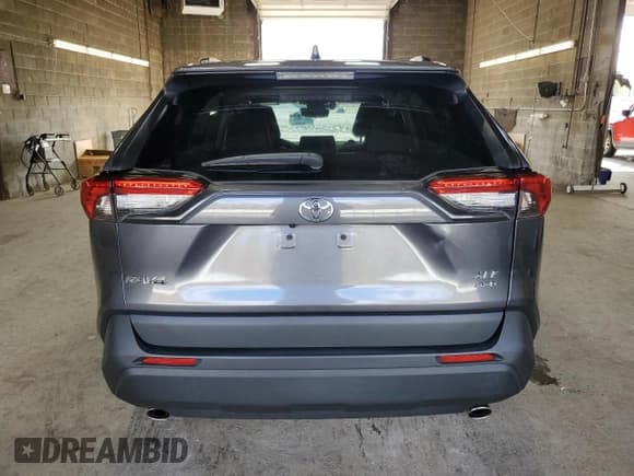 ✅ 2021 Toyota RAV4 XLE Premium • VIN: 2T3A1RFV5MW215349 • Lot: 82630945. Listed on Copart with 14,765 mi. Free auction sales archive from the USA and detailed vehicle history report at DreamBid. Image 6.