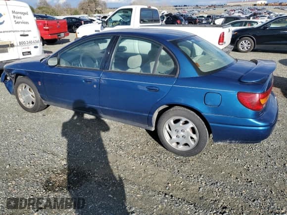 ✅ 2000 Saturn SL • VIN: 1G8ZK5279YZ155916 • Lot: 44225105. Listed on Copart with 97,788 mi. Free auction sales archive from the USA and detailed vehicle history report at DreamBid. Image 2.