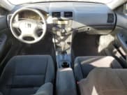 ✅ 2005 Honda Accord LX • VIN: 1HGCM56495A177058 • Лот: 92282795. Опубликован ранее на Copart с пробегом 85 912 миль. Бесплатный доступ к архиву аукционных продаж из США и подробный отчёт об истории автомобиля на DreamBid. Изображение 8.