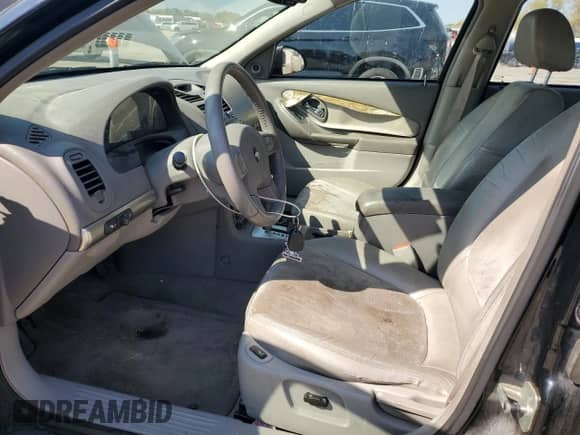 2004 Chevrolet Malibu LT z VIN 1G1ZU54824F112870, wystawiony jako Copart lot #75741184 z przebiegiem 220 755 mil mil oraz Czysty tytuł • Clean title. Historia ofert i sprzedaży dostępna na DreamBid. Obrazek 7.