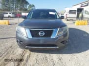 ✅ 2014 Nissan Pathfinder SV • VIN: 5N1AR2MN4EC654030 • Lot: 41797650. Listed on IAAI with 129,731 mi. Free auction sales archive from the USA and detailed vehicle history report at DreamBid. Image 6.