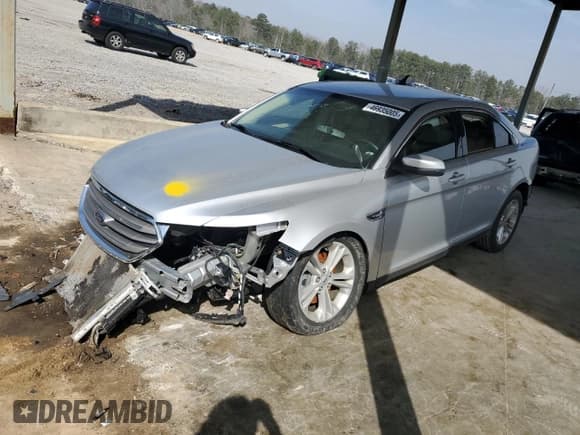 ✅ 2018 Ford Taurus SEL • VIN: 1FAHP2H81JG102426 • Lot: 46935005. Listed on Copart with 118,921 mi. Free auction sales archive from the USA and detailed vehicle history report at DreamBid. Image 1.