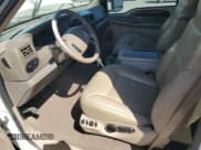 ✅ 2000 Ford Excursion Limited • VIN: 1FMNU43S1YEE15272 • Лот: 70563005. Опубликован ранее на Copart с пробегом 248 663 миль. Бесплатный доступ к архиву аукционных продаж из США и подробный отчёт об истории автомобиля на DreamBid. Изображение 7.