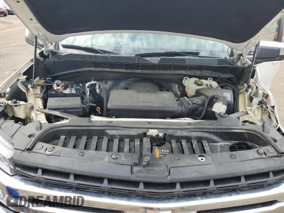 ✅ 2019 Chevrolet Silverado 1500 LT • VIN: 1GCRYDED6KZ176553 • Lot: 71166555. Wystawiony na Copart z przebiegiem 58 181 mil. Bezpłatny archiwum sprzedaży aukcyjnych z USA i szczegółowy raport historii pojazdu na DreamBid. Zdjęcie 11.