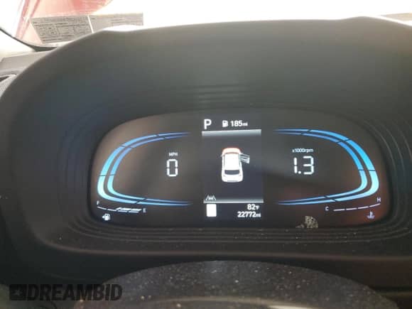 2023 Hyundai Venue Limited z VIN KMHRC8A39PU223724, wystawiony jako Copart lot #68868165 z przebiegiem 22 772 mil mil oraz Szkoda całkowita • Salvage title. Historia ofert i sprzedaży dostępna na DreamBid. Obrazek 9.