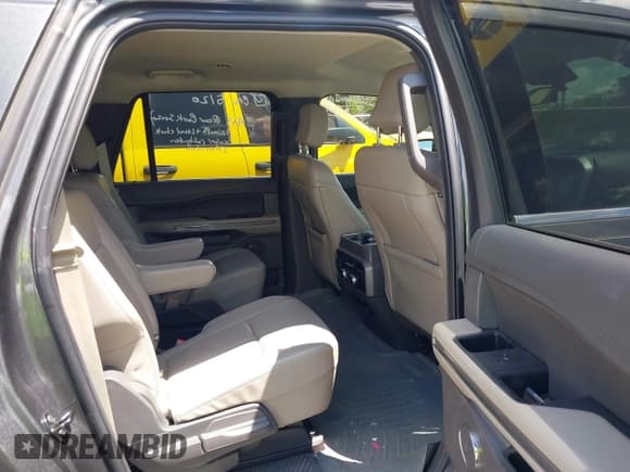 ✅ 2020 Ford Expedition Max XLT • VIN: 1FMJK1HT8LEA92299 • Лот: 42398700. Опубликован ранее на IAAI с пробегом 94 154 миль. Бесплатный доступ к архиву аукционных продаж из США и подробный отчёт об истории автомобиля на DreamBid. Изображение 8.