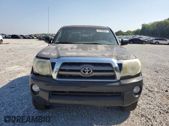 ✅ 2010 Toyota Tacoma PreRunner • VIN: 3TMJU4GN9AM103255 • Lot: 53799655. Listed on Copart with 210,998 mi. Free auction sales archive from the USA and detailed vehicle history report at DreamBid. Image 5.
