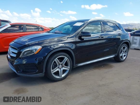 ✅ 2015 Mercedes-Benz GLA 250 • VIN: WDCTG4EB7FJ124757 • Lot: 43192395. Listed on IAAI with 100,922 mi. Free auction sales archive from the USA and detailed vehicle history report at DreamBid. Image 2.
