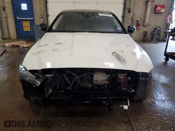 ✅ 2017 Jaguar XE 20d • VIN: SAJAR4BN7HA968517 • Лот: 71789645. Опубликован ранее на Copart с пробегом 98 670 миль. Бесплатный доступ к архиву аукционных продаж из США и подробный отчёт об истории автомобиля на DreamBid. Изображение 5.