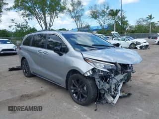 ✅ 2024 Toyota Sienna XSE • VIN: 5TDDRKEC4RS186108 • Лот: 42078494. Опубликован ранее на IAAI с пробегом 31 169 миль. Бесплатный доступ к архиву аукционных продаж из США и подробный отчёт об истории автомобиля на DreamBid. Изображение 1.