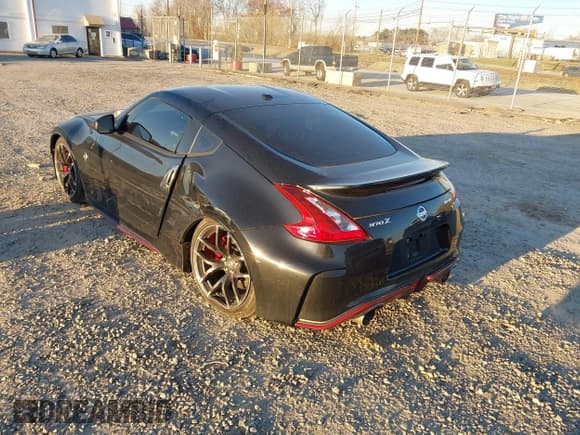 ✅ 2019 Nissan 370Z Sport Touring • VIN: JN1AZ4EH0KM420226 • Lot: 41769891. Wystawiony na IAAI z przebiegiem 18 453 mil. Bezpłatny archiwum sprzedaży aukcyjnych z USA i szczegółowy raport historii pojazdu na DreamBid. Zdjęcie 3.