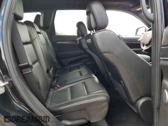 ✅ 2017 Jeep Grand Cherokee Overland • VIN: 1C4RJFCT2HC890315 • Lot: 80259245. Wystawiony na Copart z przebiegiem 88 392 mil. Bezpłatny archiwum sprzedaży aukcyjnych z USA i szczegółowy raport historii pojazdu na DreamBid. Zdjęcie 11.