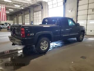 ✅ 2006 Chevrolet Silverado 1500 LT1 • VIN: 1GCEK19B06Z170177 • Лот: 76334034. Опубликован ранее на Copart с пробегом 337 119 миль. Бесплатный доступ к архиву аукционных продаж из США и подробный отчёт об истории автомобиля на DreamBid. Изображение 3.