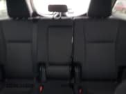 ✅ 2017 Toyota Highlander LE • VIN: 5TDBZRFHXHS452840 • Lot: 81346695. Wystawiony na Copart z przebiegiem 188 344 mil. Bezpłatny archiwum sprzedaży aukcyjnych z USA i szczegółowy raport historii pojazdu na DreamBid. Zdjęcie 10.