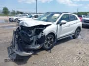 ✅ 2019 Mitsubishi Eclipse Cross SE • VIN: JA4AT5AAXKZ011435 • Lot: 42497288. Wystawiony na IAAI z przebiegiem 62 213 mil. Bezpłatny archiwum sprzedaży aukcyjnych z USA i szczegółowy raport historii pojazdu na DreamBid. Zdjęcie 18.