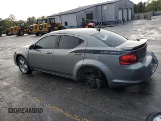 ✅ 2013 Dodge Avenger SXT • VIN: 1C3CDZCB8DN618456 • Лот: 48016854. Опубликован ранее на Copart с пробегом 208 468 миль. Бесплатный доступ к архиву аукционных продаж из США и подробный отчёт об истории автомобиля на DreamBid. Изображение 2.