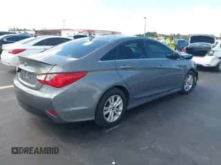 2014 Hyundai Sonata GLS с VIN 5NPEB4AC2EH847841, выставлен на аукционе IAAI как лот 43356617 с пробегом 124 953 миль миль и . История ставок и продаж доступна на DreamBid. Изображение 4.