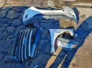 ✅ 2018 Ford Edge SE • VIN: 2FMPK4G95JBB58897 • Lot: 93975325. Wystawiony na Copart z przebiegiem 89 702 mil. Bezpłatny archiwum sprzedaży aukcyjnych z USA i szczegółowy raport historii pojazdu na DreamBid. Zdjęcie 13.