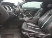 ✅ 2010 Ford Mustang GT • VIN: 1ZVBP8CH1A5177095 • Lot: 91042635. Wystawiony na Copart z przebiegiem 140 625 mil. Bezpłatny archiwum sprzedaży aukcyjnych z USA i szczegółowy raport historii pojazdu na DreamBid. Zdjęcie 7.