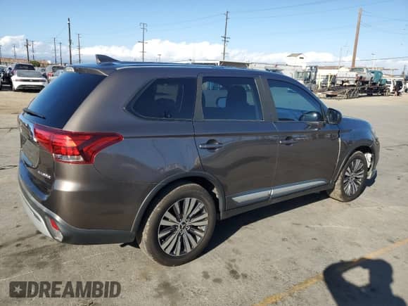 2019 Mitsubishi Outlander ES с VIN JA4AD2A33KZ026291, выставлен на аукционе Copart как лот 85344125 с пробегом 147 864 миль миль и Списание • Salvage title. История ставок и продаж доступна на DreamBid. Изображение 3.