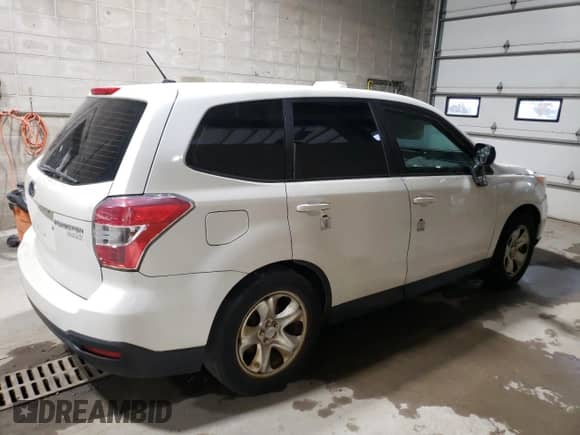 2014 Subaru Forester 2.5i with VIN JF2SJAAC6EH440464, listed as a Copart auction lot 89527065 with 67,981 mi miles and Clean title. Bid and sale history available at DreamBid. Image 3.