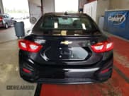 ✅ 2018 Chevrolet Cruze LT • VIN: 1G1BE5SM6J7133824 • Lot: 61120693. Listed on Copart with 143,671 mi. Free auction sales archive from the USA and detailed vehicle history report at DreamBid. Image 6.