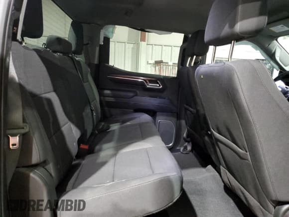 ✅ 2023 Chevrolet Silverado 1500 LT Trail Boss • VIN: 3GCUDFED7PG257103 • Lot: 92309845. Wystawiony na Copart z przebiegiem 45 393 mil. Bezpłatny archiwum sprzedaży aukcyjnych z USA i szczegółowy raport historii pojazdu na DreamBid. Zdjęcie 10.