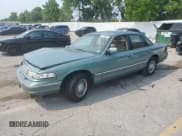 ✅ 1997 Ford Crown Victoria • VIN: 2FALP73W3VX232351 • Lot: 60196655. Wystawiony na Copart z przebiegiem 218 587 mil. Bezpłatny archiwum sprzedaży aukcyjnych z USA i szczegółowy raport historii pojazdu na DreamBid. Zdjęcie 1.