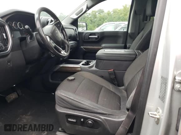 ✅ 2019 Chevrolet Silverado 1500 LT Trail Boss • VIN: 3GCPYFED4KG143232 • Lot: 64685554. Wystawiony na Copart z przebiegiem 116 602 mil. Bezpłatny archiwum sprzedaży aukcyjnych z USA i szczegółowy raport historii pojazdu na DreamBid. Zdjęcie 7.