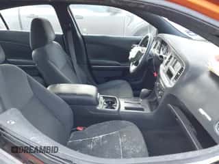 2011 Dodge Charger SE с VIN 2B3CL3CG9BH581934, выставлен на аукционе IAAI как лот 43278575 с пробегом 140 161 миль миль и . История ставок и продаж доступна на DreamBid. Изображение 5.