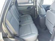 ✅ 2006 Ford Escape XLT • VIN: 1FMYU93116KA07662 • Lot: 42372284. Listed on IAAI with 206,831 mi. Free auction sales archive from the USA and detailed vehicle history report at DreamBid. Image 8.