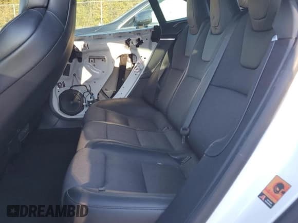 ✅ 2017 Tesla Model S 60 • VIN: 5YJSA1E18HF209285 • Lot: 86659065. Listed on Copart with 88,687 mi. Free auction sales archive from the USA and detailed vehicle history report at DreamBid. Image 10.