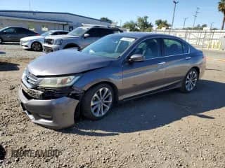 2014 Honda Accord Sport z VIN 1HGCR2F51EA296408, wystawiony jako Copart lot #82566045 z przebiegiem 209 269 mil mil oraz Szkoda całkowita • Salvage title. Historia ofert i sprzedaży dostępna na DreamBid. Obrazek 1.