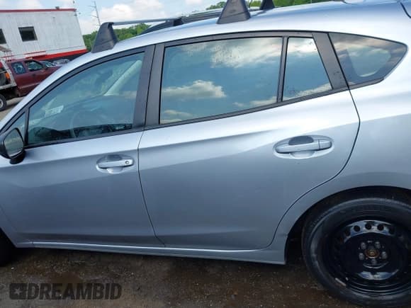 ✅ 2022 Subaru Impreza • VIN: 4S3GTAB63N3703272 • Lot: 42307924. Listed on IAAI with 135,656 mi. Free auction sales archive from the USA and detailed vehicle history report at DreamBid. Image 13.