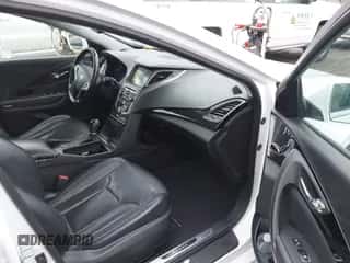 2016 Hyundai Azera Limited z VIN KMHFH4JGXGA536654, wystawiony jako IAAI lot #41630707 z przebiegiem 87 428 mil mil oraz . Historia ofert i sprzedaży dostępna na DreamBid. Obrazek 5.