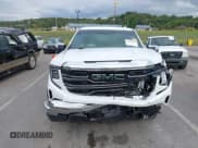 ✅ 2022 GMC Sierra 1500 SLT • VIN: 1GTUUDEL1NZ551590 • Лот: 43289514. Опубликован ранее на IAAI с пробегом 42 288 миль. Бесплатный доступ к архиву аукционных продаж из США и подробный отчёт об истории автомобиля на DreamBid. Изображение 12.