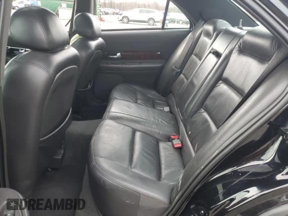 ✅ 2001 Lincoln LS • VIN: 1LNHM87A61Y736850 • Лот: 86742704. Опубликован ранее на Copart с пробегом 107 710 миль. Бесплатный доступ к архиву аукционных продаж из США и подробный отчёт об истории автомобиля на DreamBid. Изображение 10.