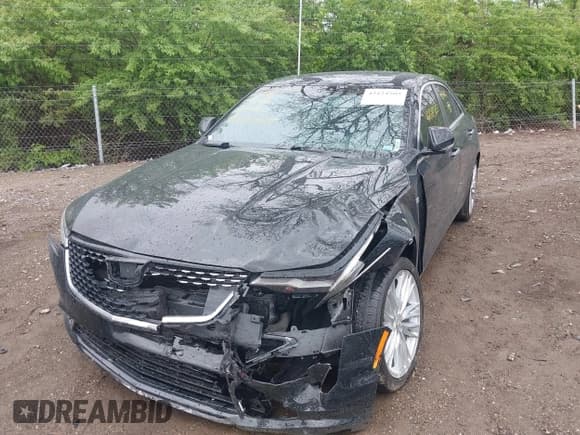 ✅ 2023 Cadillac CT4 Premium Luxury • VIN: 1G6DF5RK5P0109147 • Лот: 42124505. Опубликован ранее на IAAI с пробегом 13 797 миль. Бесплатный доступ к архиву аукционных продаж из США и подробный отчёт об истории автомобиля на DreamBid. Изображение 2.