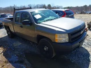✅ 2009 Chevrolet Silverado 1500 LS • VIN: 1GCEK19C29Z183459 • Lot: 41912857. Listed on IAAI with 113,991 mi. Free auction sales archive from the USA and detailed vehicle history report at DreamBid. Image 1.