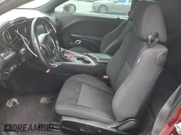 2018 Dodge Challenger R/T Plus z VIN 2C3CDZBT3JH225026, wystawiony jako Copart lot #56028905 z przebiegiem 109 535 mil mil oraz Szkoda całkowita • Salvage title. Historia ofert i sprzedaży dostępna na DreamBid. Obrazek 7.