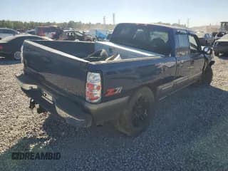 ✅ 2000 Chevrolet Silverado 1500 LS • VIN: 2GCEK19T3Y1259942 • Лот: 74614084. Опубликован ранее на Copart с пробегом 163 753 миль. Бесплатный доступ к архиву аукционных продаж из США и подробный отчёт об истории автомобиля на DreamBid. Изображение 3.