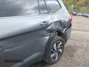 ✅ 2025 Volkswagen Atlas SE • VIN: 1V2KR2CAXSC553401 • Lot: 43502876. Listed on IAAI with 16,561 mi. Free auction sales archive from the USA and detailed vehicle history report at DreamBid. Image 6.