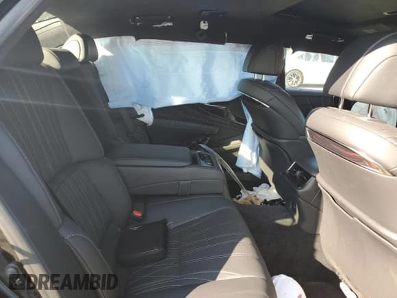 ✅ 2018 Lexus LS 500 • VIN: JTHC51FF6J5003259 • Lot: 80399255. Listed on Copart with 69,911 mi. Free auction sales archive from the USA and detailed vehicle history report at DreamBid. Image 10.