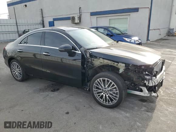 2024 Mercedes-Benz CLA 250 с VIN W1K5J4GB2RN467265, выставлен на аукционе Copart как лот 79570724 с пробегом 5 689 миль миль и Списание • Salvage title. История ставок и продаж доступна на DreamBid. Изображение 4.